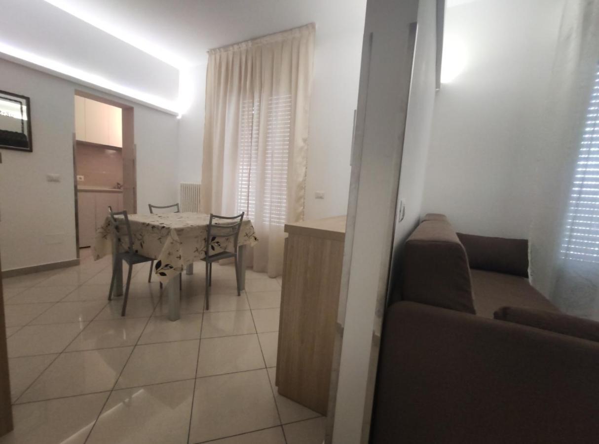 Residence Perla Rimini Bagian luar foto