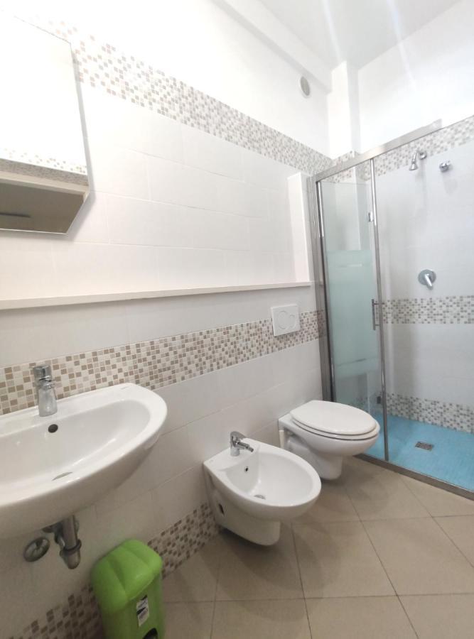 Residence Perla Rimini Bagian luar foto