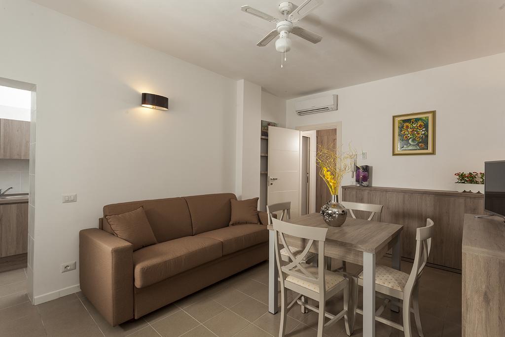 Residence Perla Rimini Bagian luar foto