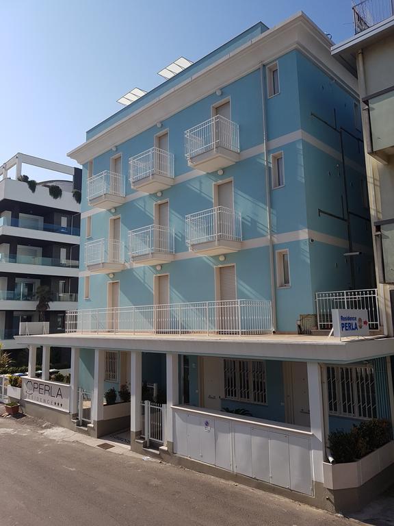 Residence Perla Rimini Bagian luar foto
